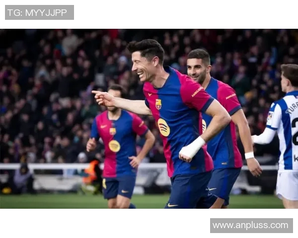 普斯卡时的传奇足球生涯与他对世界足球的深远影响